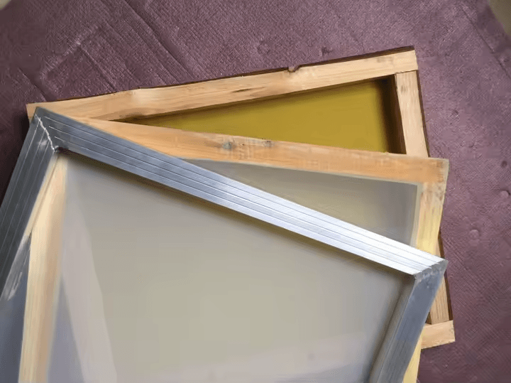 aluminum and wooden frames for screen printing